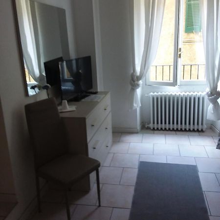 B&B E Residence Abbazia Di Piona Colico Luaran gambar