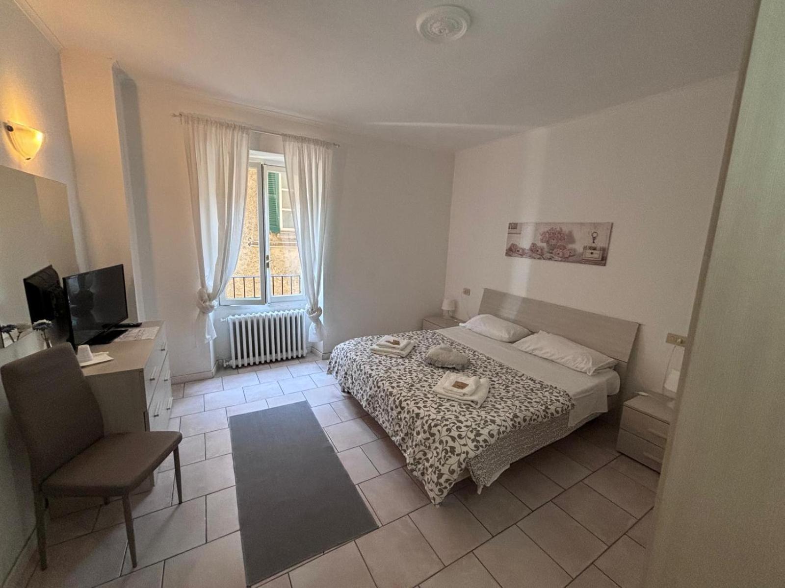 B&B E Residence Abbazia Di Piona Colico Bilik gambar